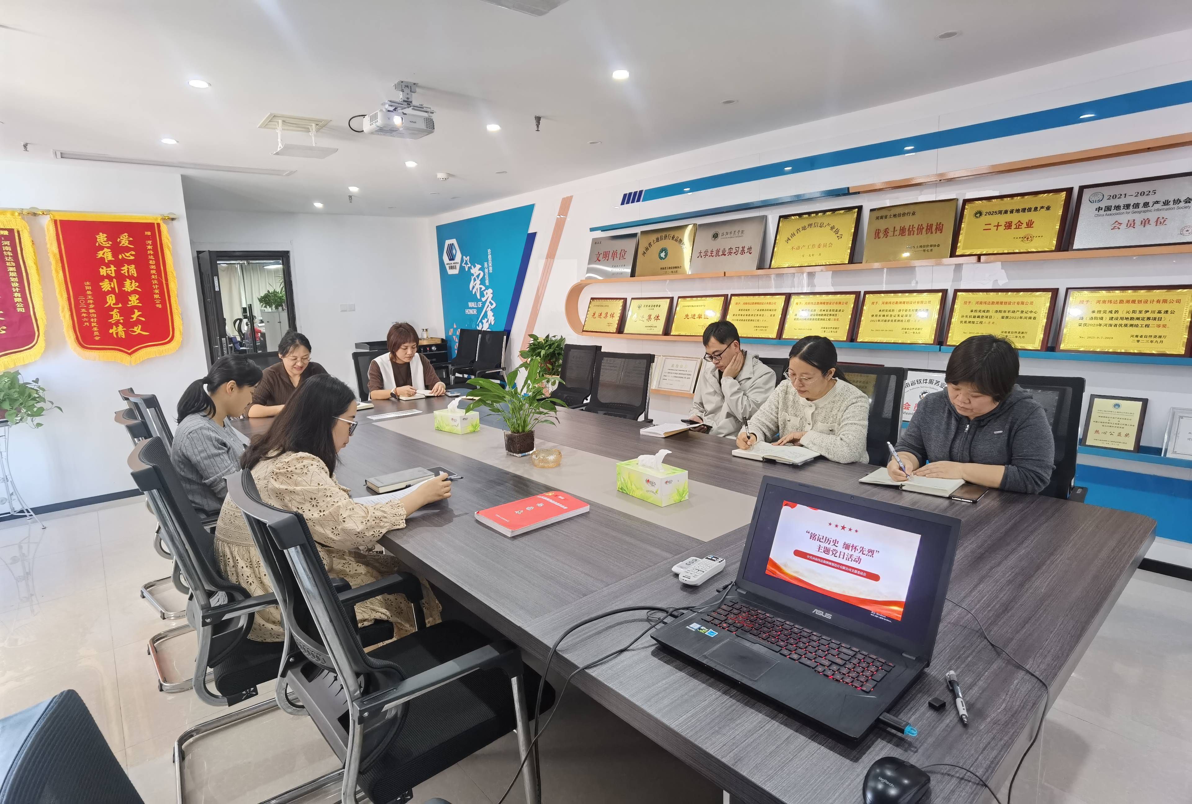 1762413707_3214.jpg 1762413707_3214.jpg